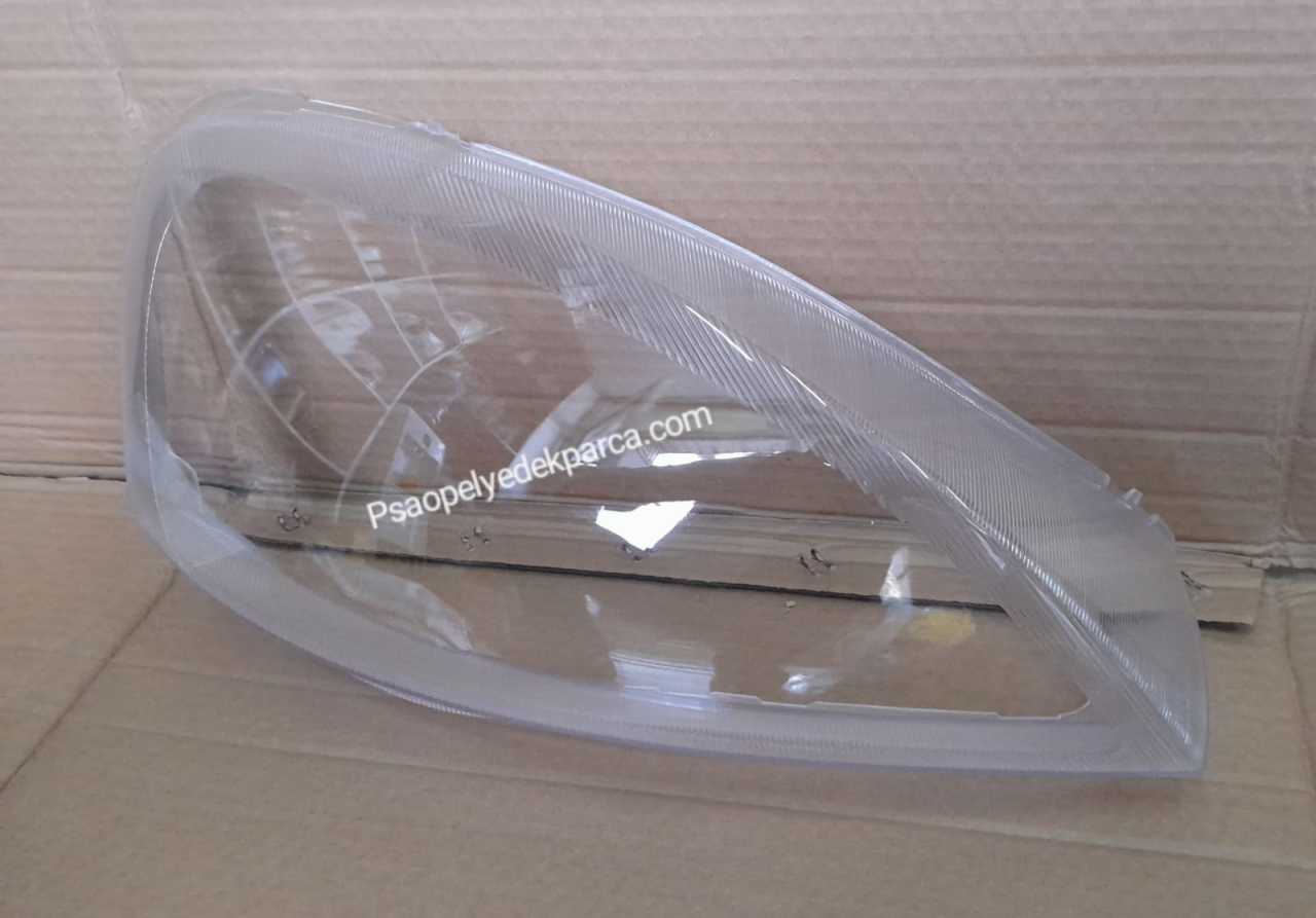 Opel Corsa C Sağ Far Camı (Sağ Taraf )