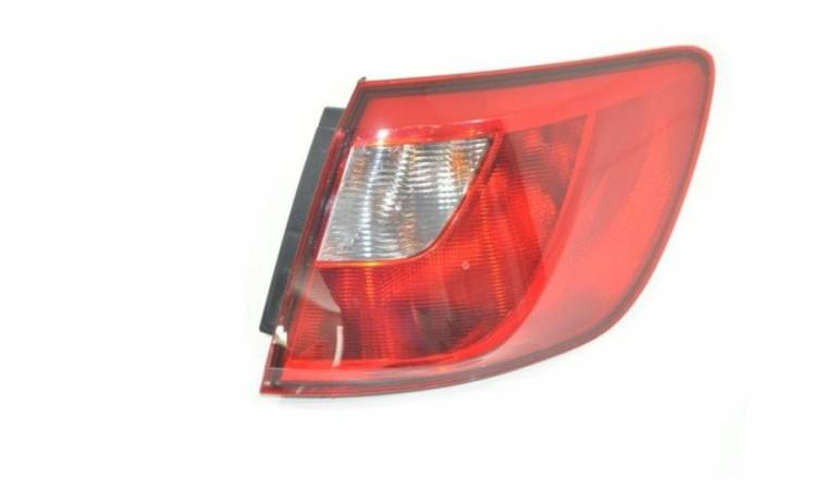 Seat Ibıza Sağ Dış Stop Çmurluktaki Ledsiz