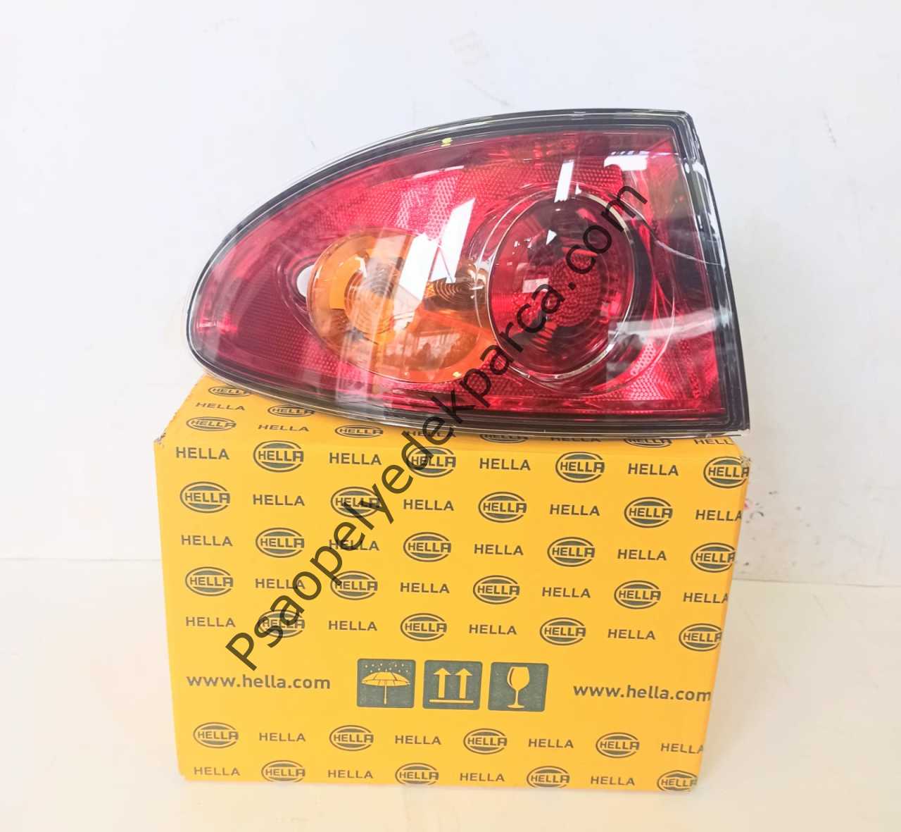 Seat Cordoba Sol Dış Stop Çamurluk Üzeri Stop Lambası Hella Marka 9EL964949001