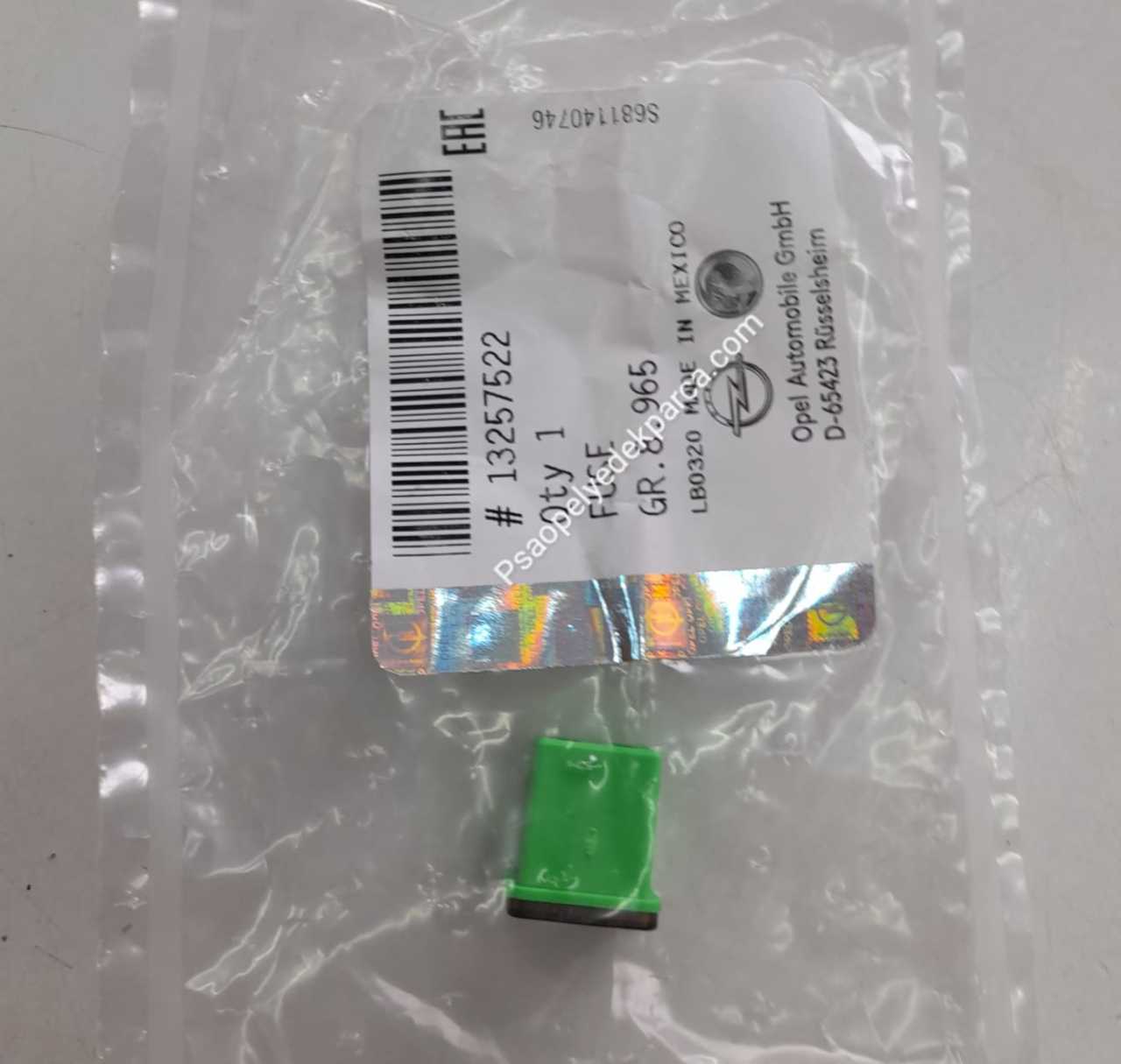Opel İnsignia  40 Amp. Kutu Sigorta Yeşil Kısa Tip