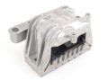 Volkswagen Passat 2005-2010 Model Arası 2.0 TDI BKP Motor Sağ Motor Kulağı
