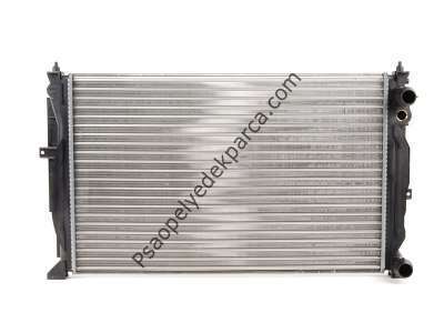 Volkswagen Passat 1997 - 2000 1.8T Motor Su Radyatörü İthal Marka