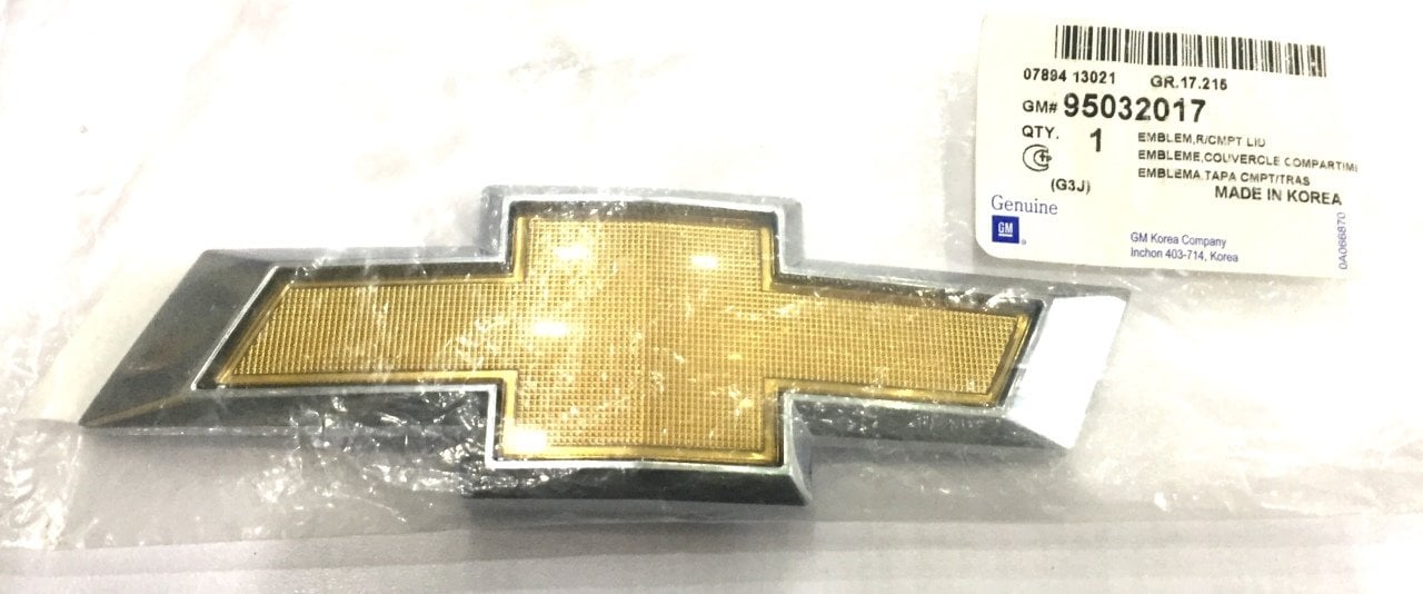 Chevrolet Cuze  Arka Bagaj Kapağı  Arması