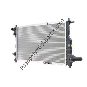 Chevrolet Spark M200  0.8 1.0 Motor Su Radyatörü 96591475