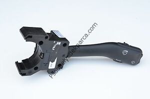 Volkswagen Passat 2001-2005 Model Arası Ön Cam Silecek Kumanda Kolu