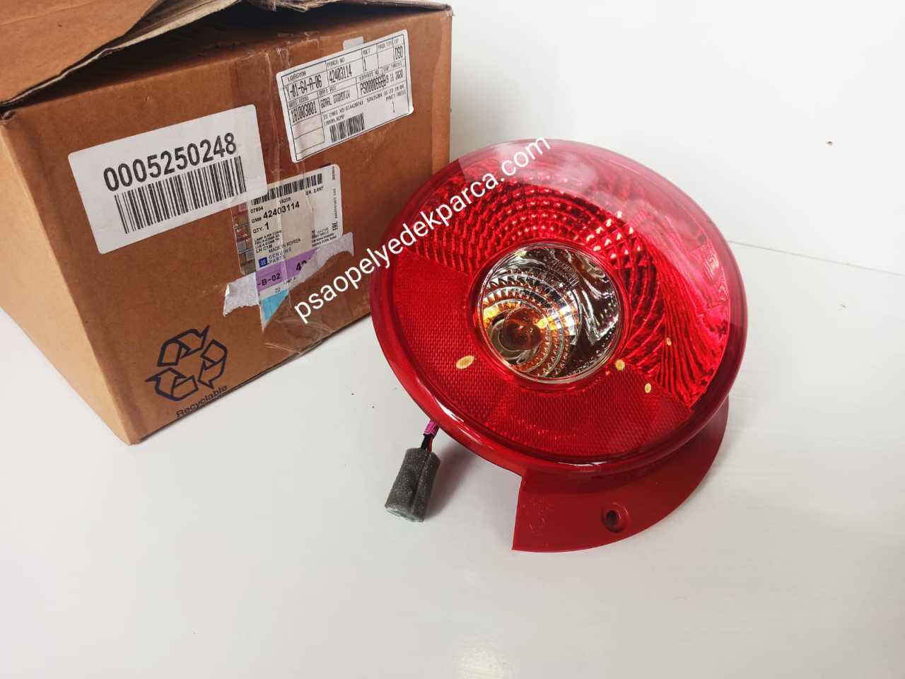 Chevrolet Spark M200 Stop Lambası Sol Arka  Orjinal 42403114