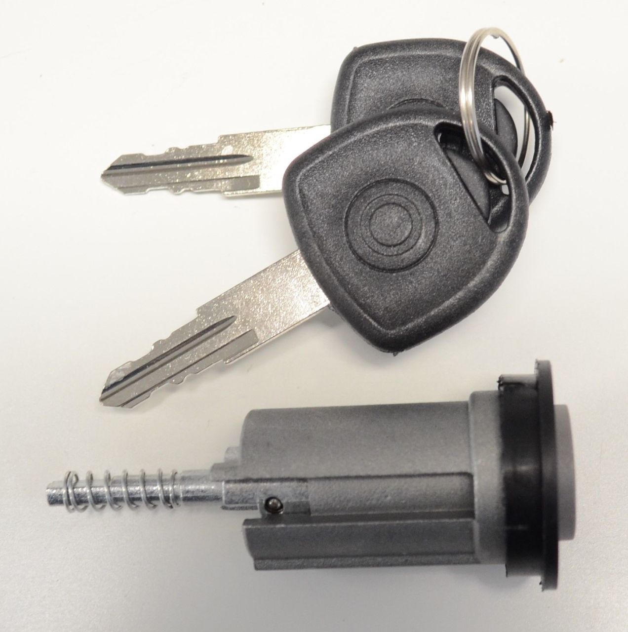 Opel Corsa C  Kontak Anahtar Seti (Kontak Şifresi)