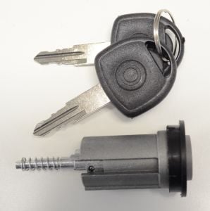 Opel Corsa C  Kontak Anahtar Seti (Kontak Şifresi)