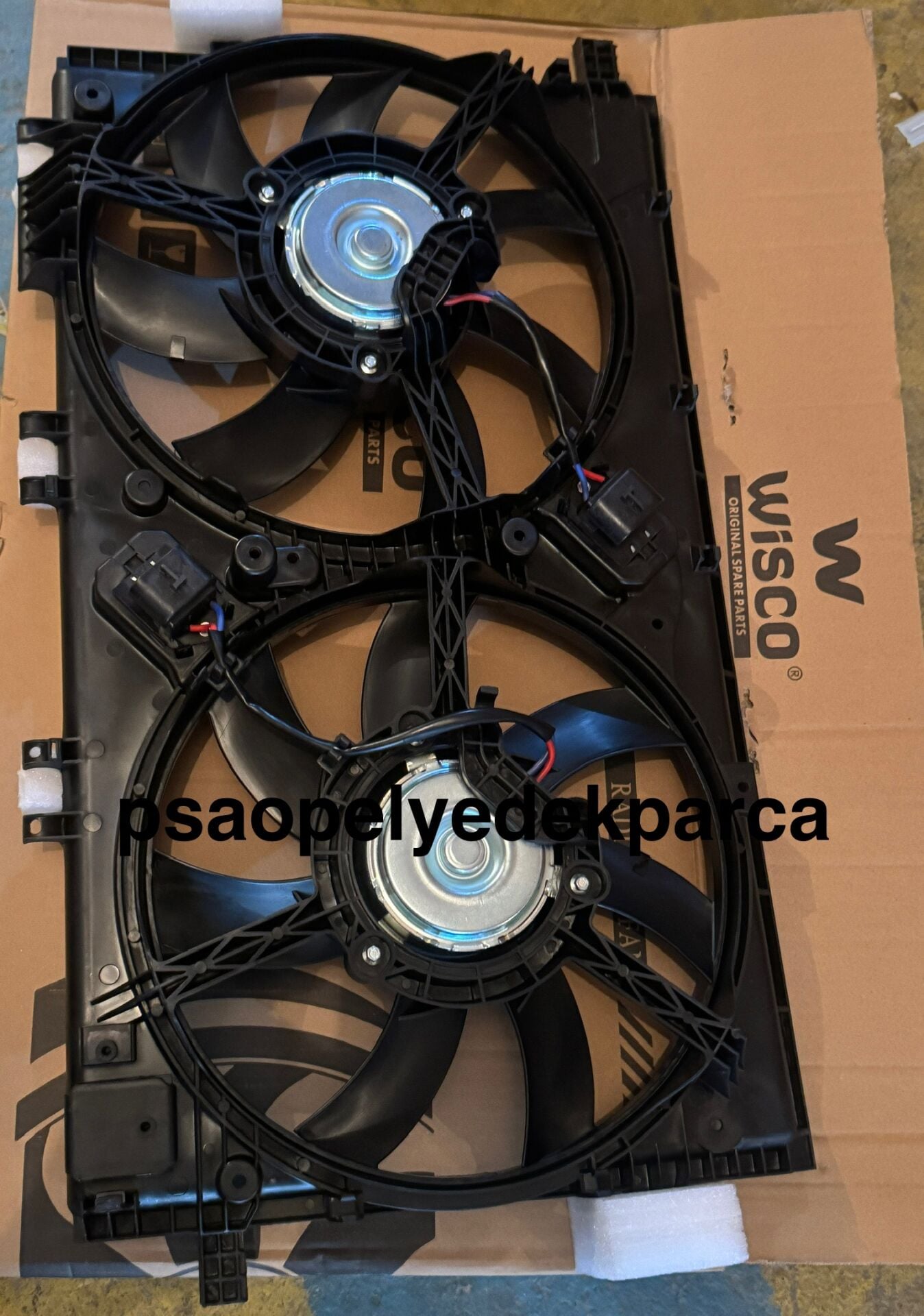Opel İnsignia 2.0 Dizel (A20DTH) Fan Motoru Komple