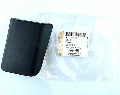 Opel Corsa D Arka Koltuk Menteşe Kapağı Orjinal