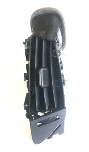 Opel Astra J Ön Göğüs Orta Sağ Havalandırma Muzulu Siyah Renk  Orjinal Gm 13300570