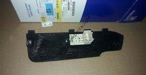 Chevrolet Captiva Sağ Ön Kapı Cam Açma düğmesi