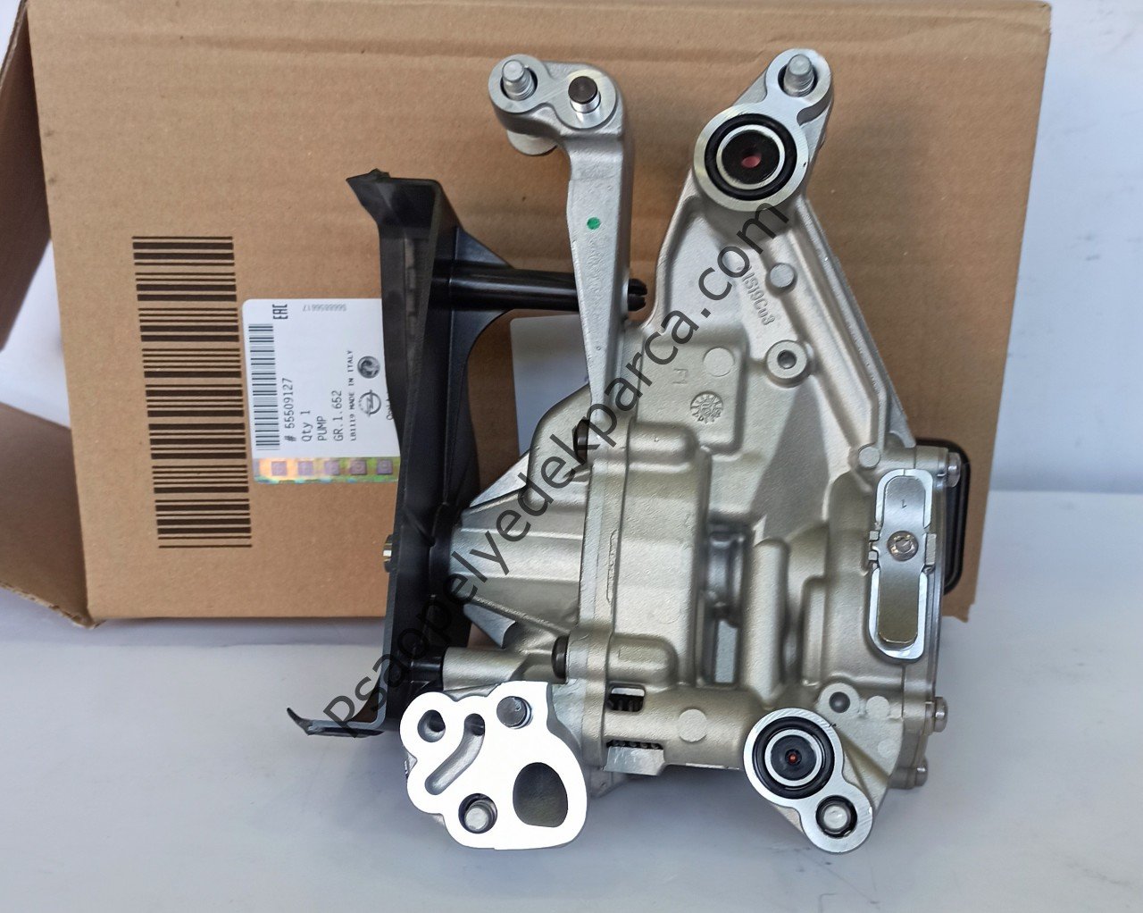 Opel Astra K  1,6 Dizel Yağ ve Vakum Pompası Orjinal 55509127