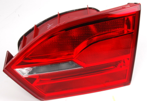Volkswagen Jetta Sağ İç Stop (Bagaj Kapağı Üzeri)2011-2015 Arası